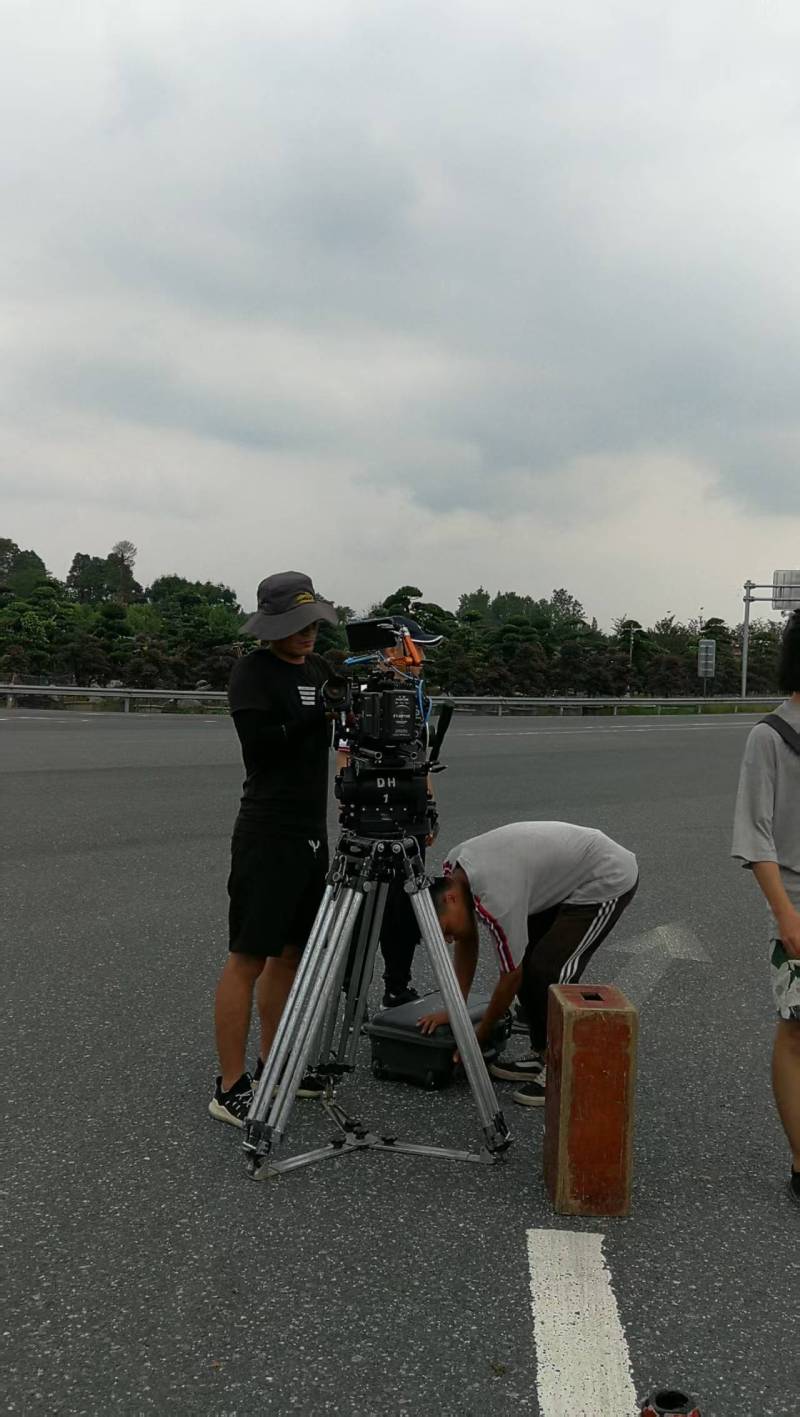 华亭县TVC拍摄公司：唤醒集体记忆，构建跨代际沟通桥梁